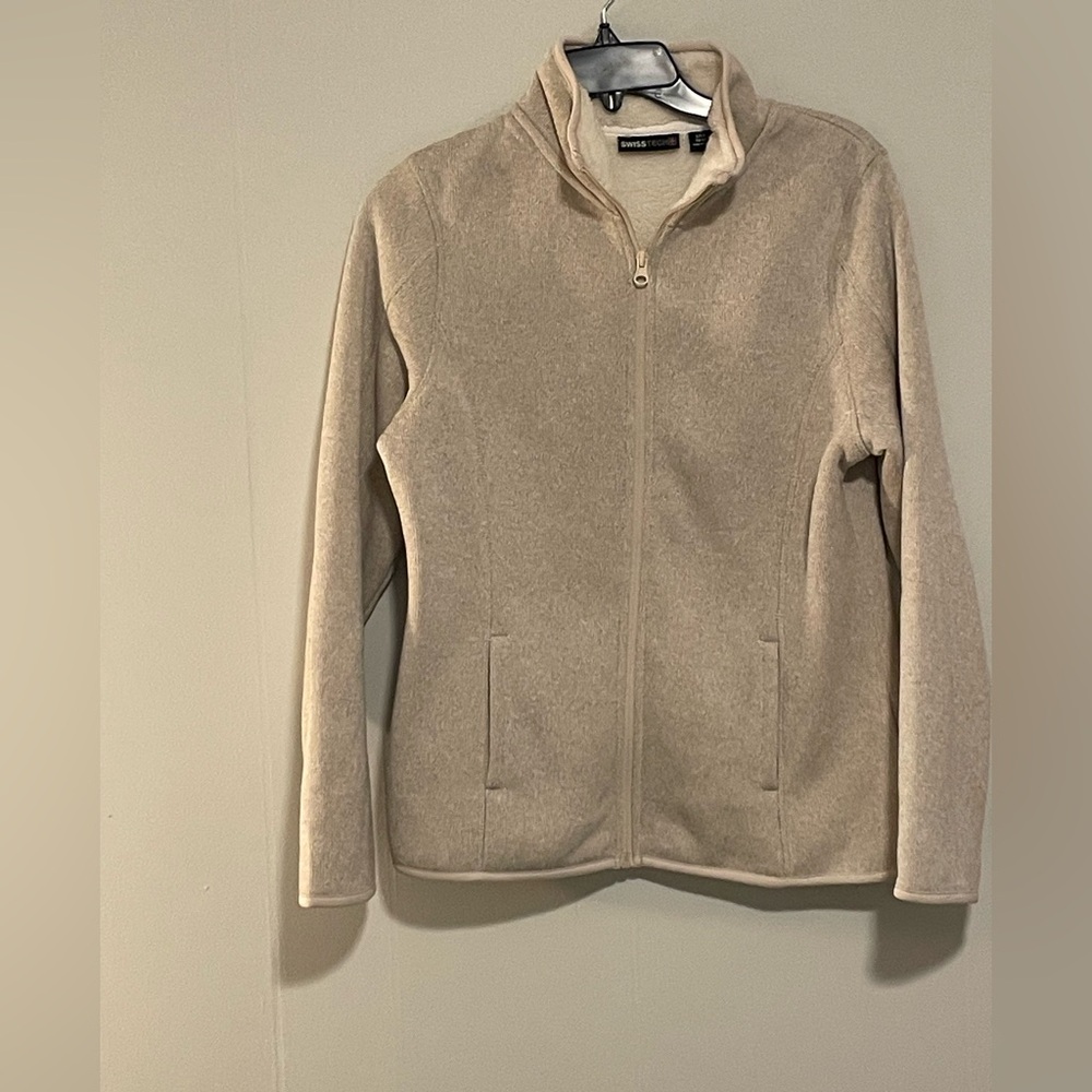 Swiss Tech Men's Tan Sweater. Item # 11295
